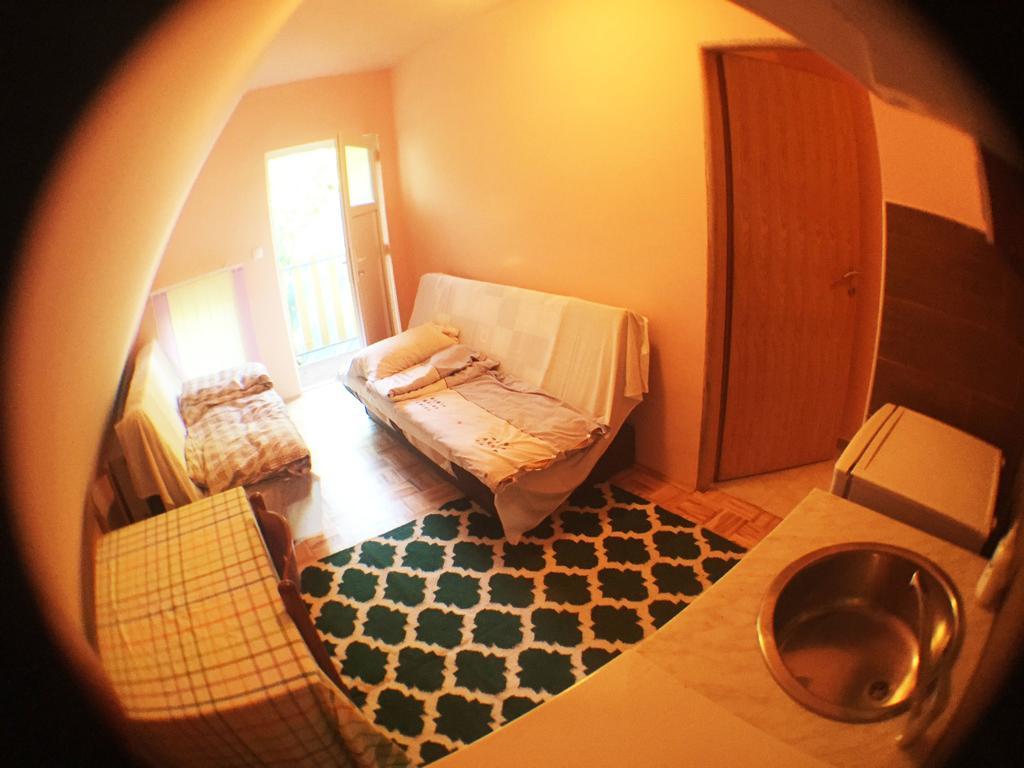 Blazic II Hotel Maribor Buitenkant foto