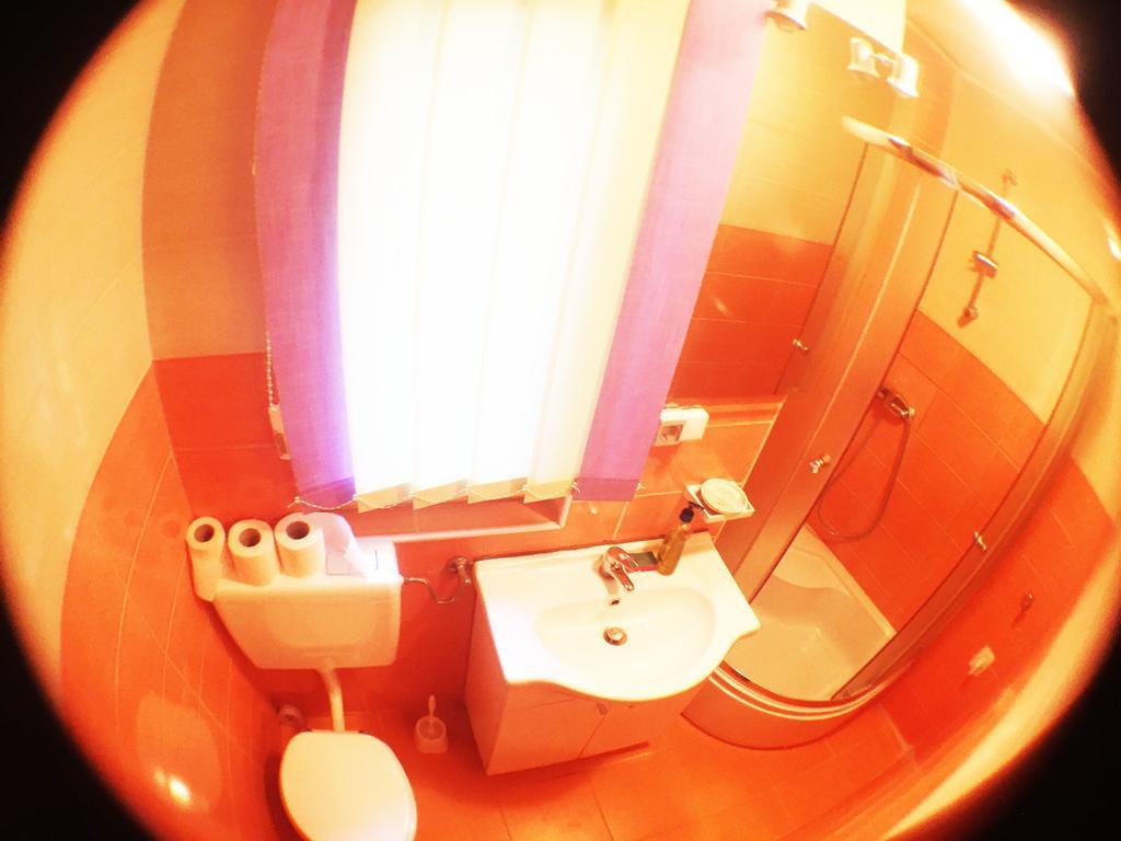 Blazic II Hotel Maribor Buitenkant foto